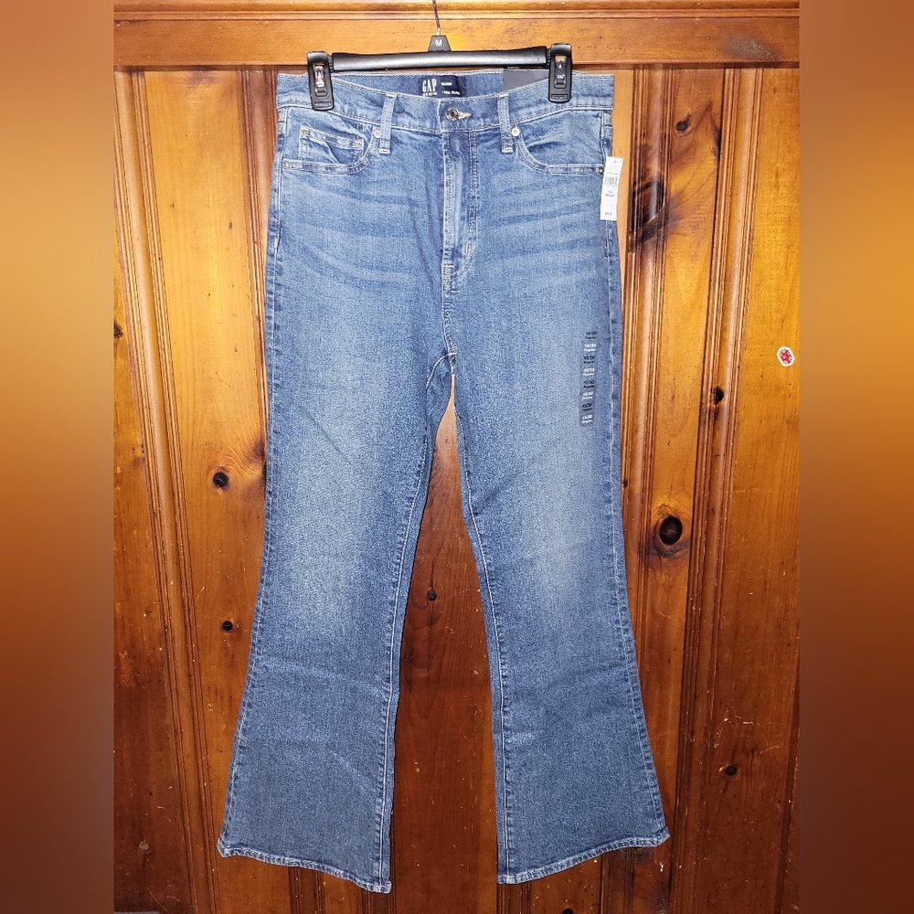 NWT Gap Women's 70s Flare Size 10/30